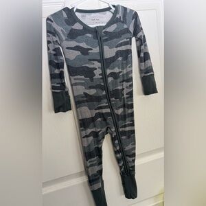 Little Sleepies- Vintage Camo One Piece Zippy, 6-12 months. Gently used.